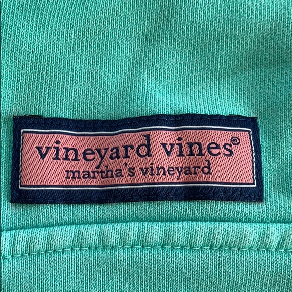 Vineyard Vines pullover - Picture 2 of 4
